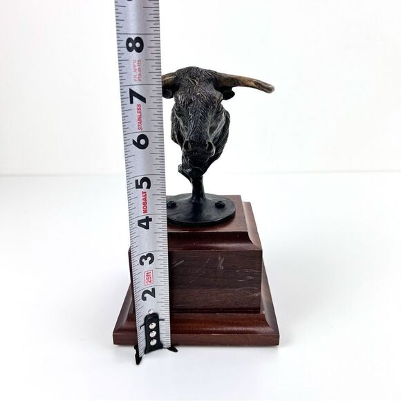Wall Street Bull Head Sculpture Bronzed Bust - Picture 9 of 12